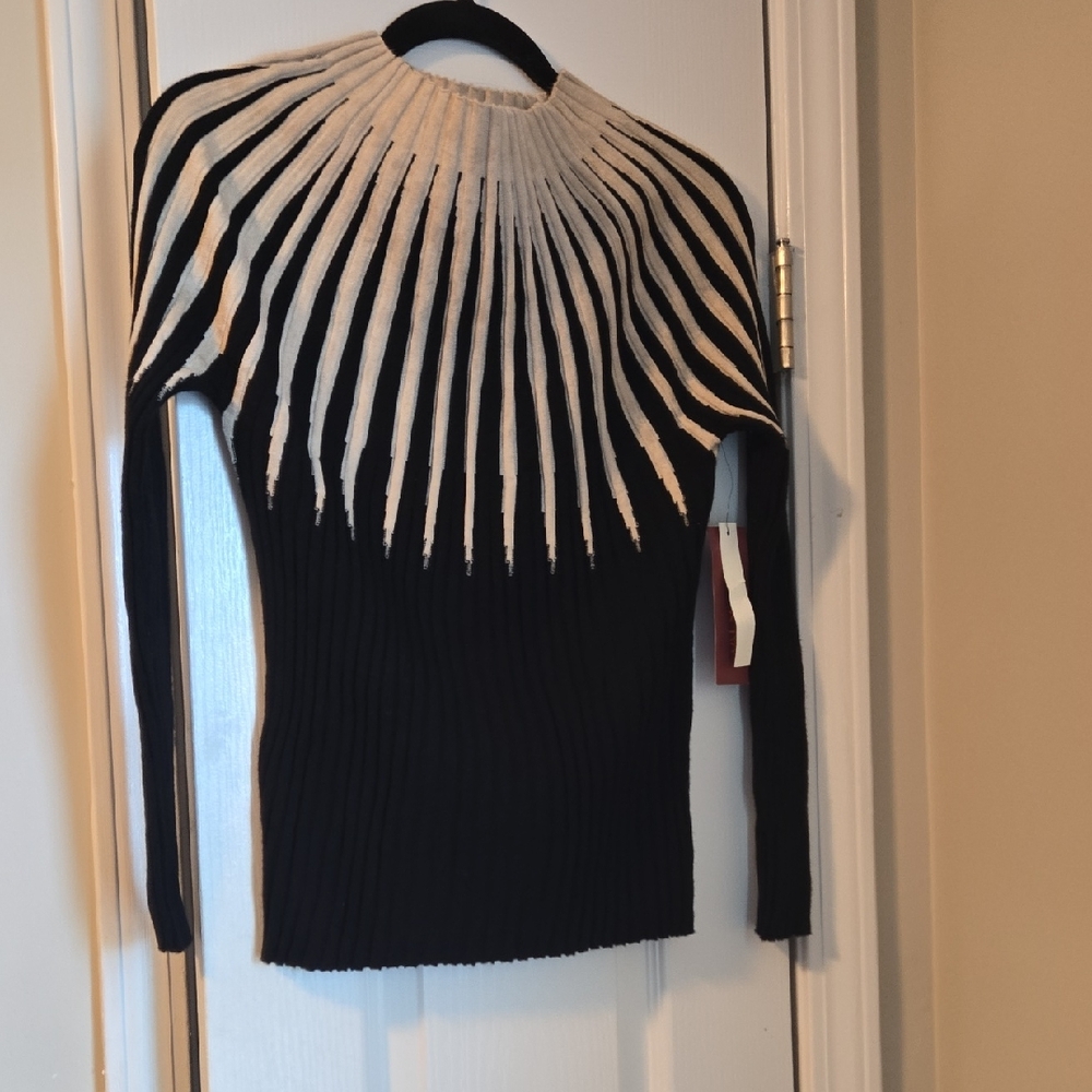 Black and White Women's Sweater